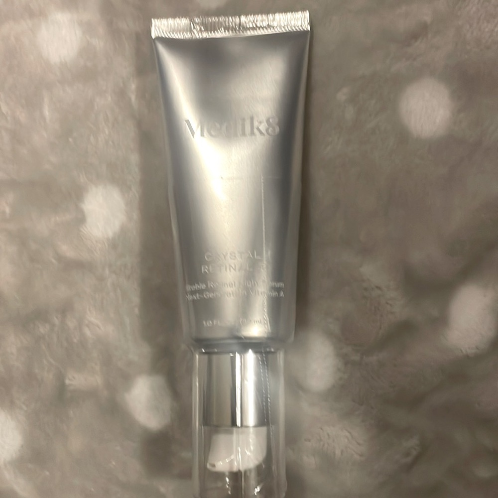 ✨🆕✨ Medik8 CRYSTAL RETINAL
Award-winning Age-Defying Vitamin A Night Serum
